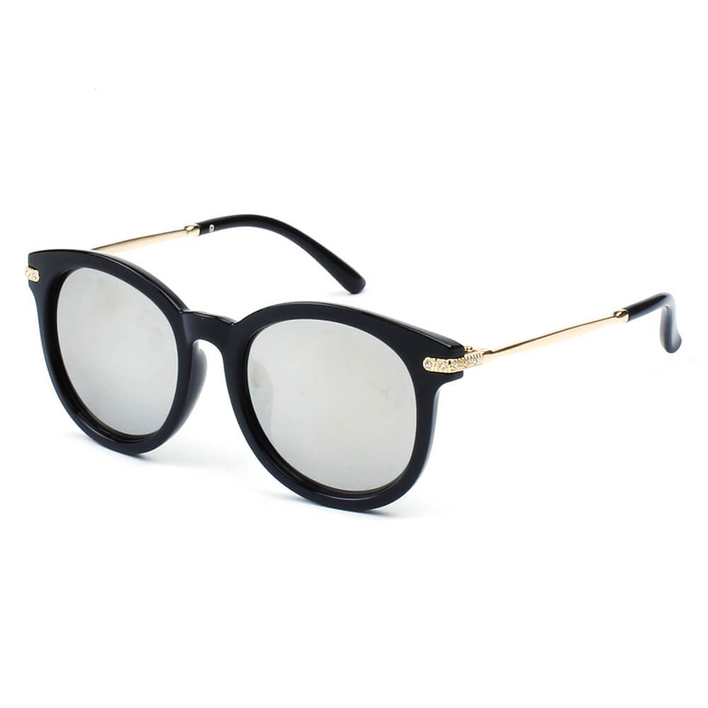 Brussells- Round P3 Horn Rimmed Sunglasses With Embossed Hinges