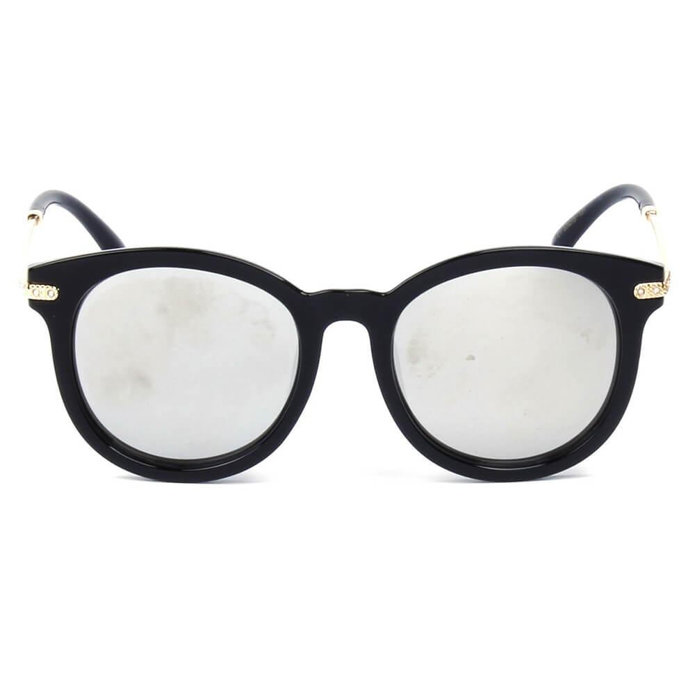 Brussells- Round P3 Horn Rimmed Sunglasses With Embossed Hinges